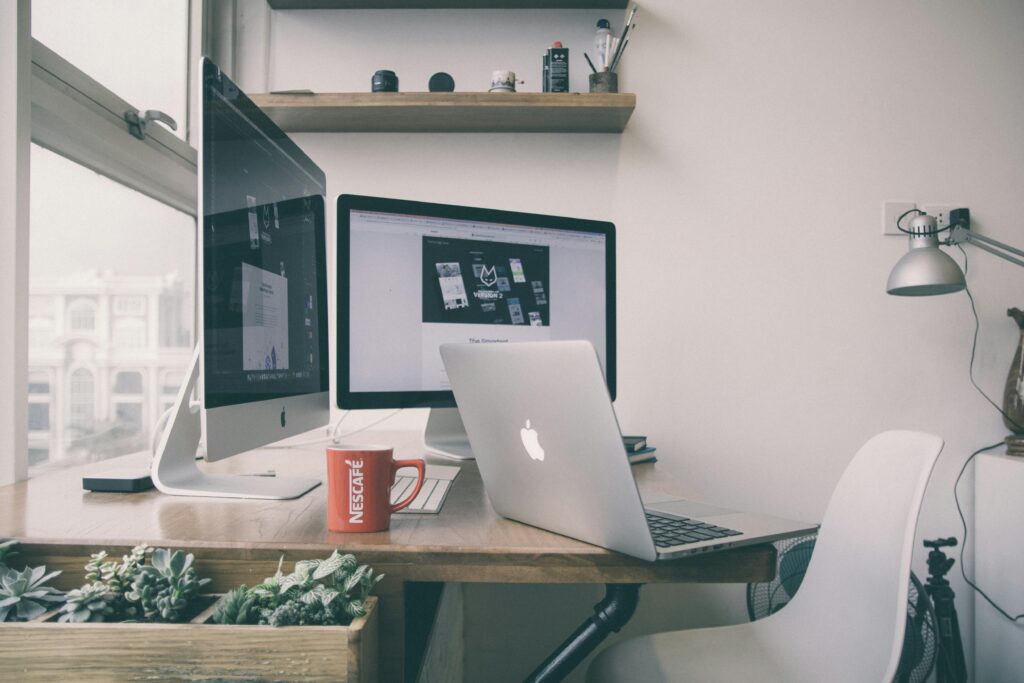 10 Free Resources for Graphic Designers.