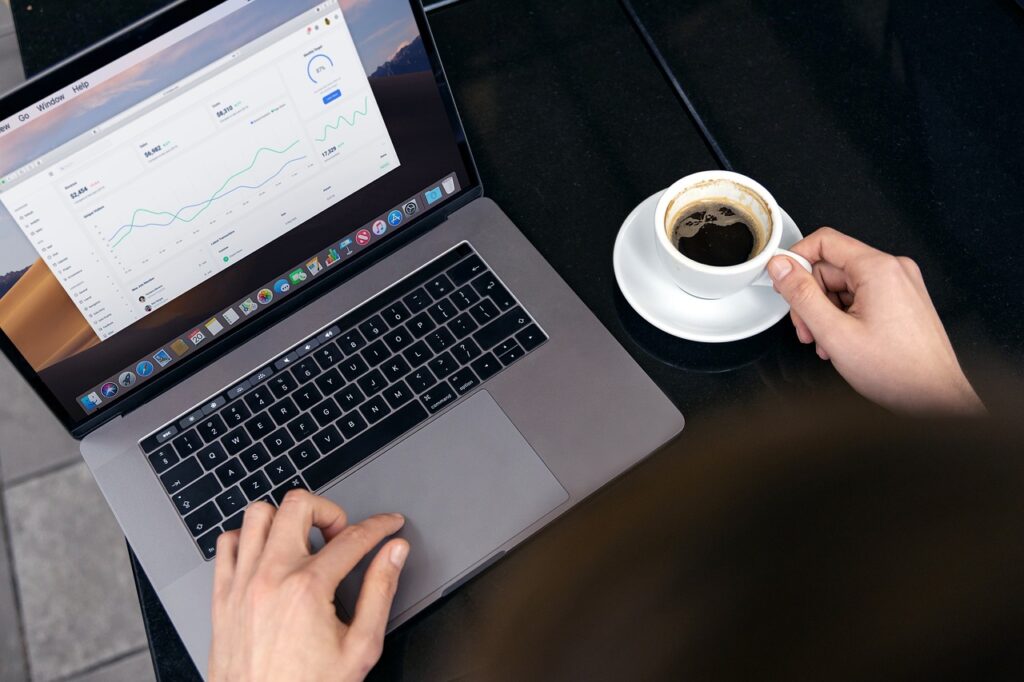 Freelancer Pricing 101: Setting the Right Rates on Fiverr and Upwork.